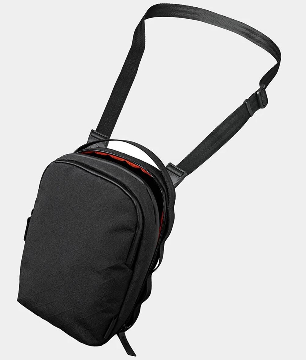 NWT Alpaka Metro Sling Travel Max Crossbody Bag  Black | Axogrid 300D